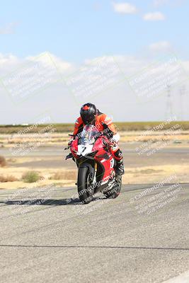 media/Nov-03-2024-TrackDaz (Sun) [[44580f4982]]/B Group/1220pm (Wheelie Bump)/